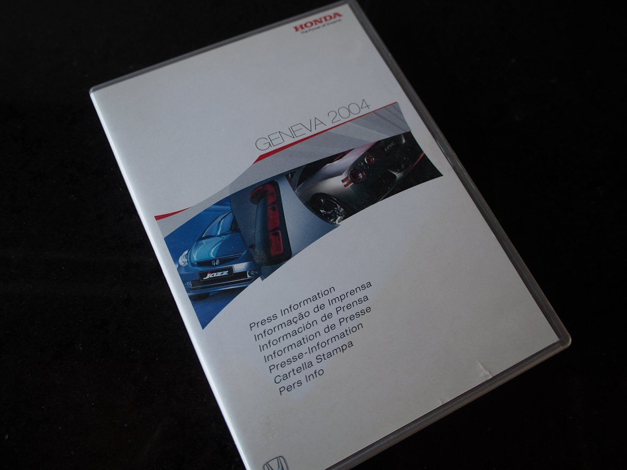 Honda Documenti: HONDA Presseinfo 2004 – Usato da Zofingen venduto da sosalinos01