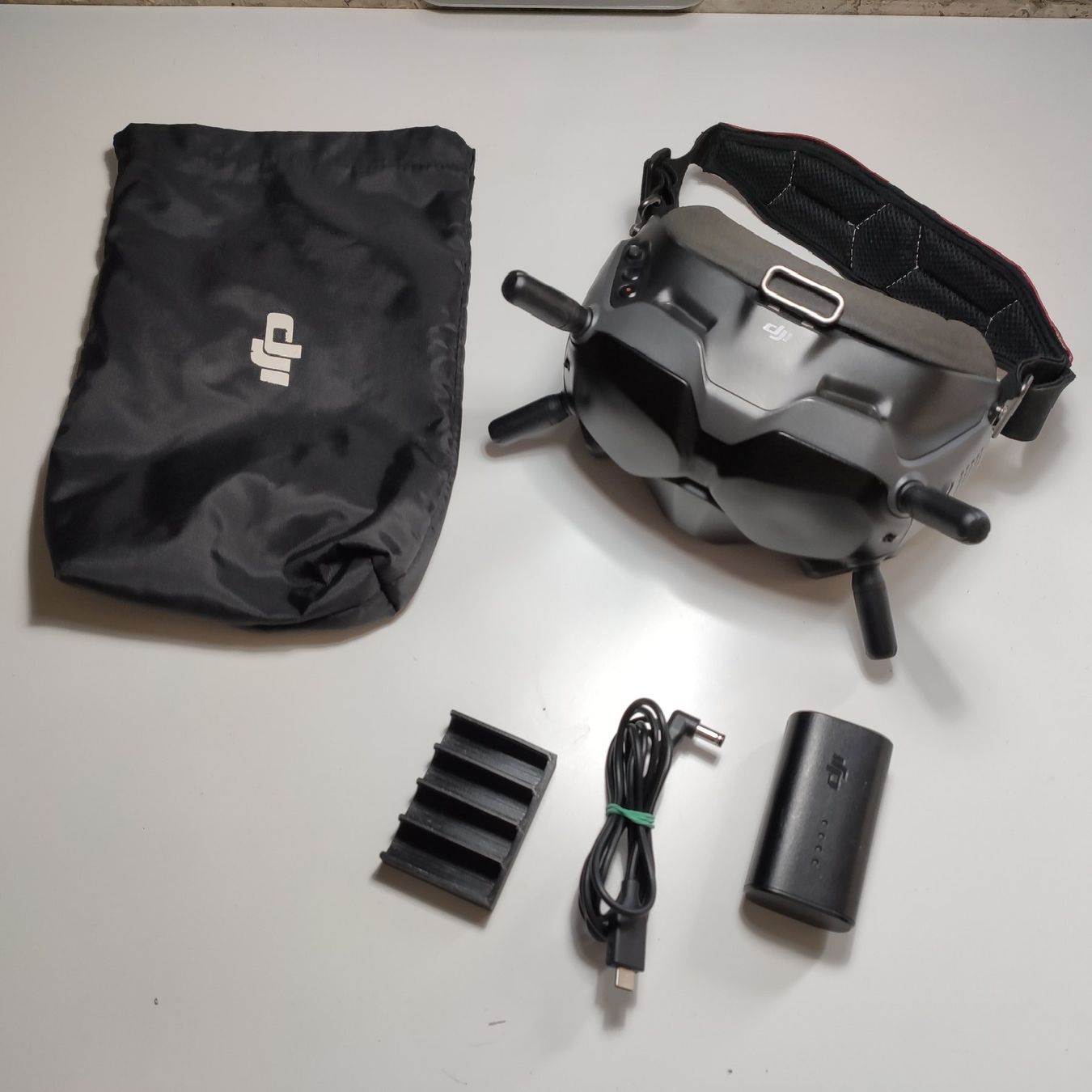 DJI Modellismo RC: DJI FPV GOGGLES V2 Brille (Tiptop/Original!) – Usato da Zürich venduto da Biedermann23