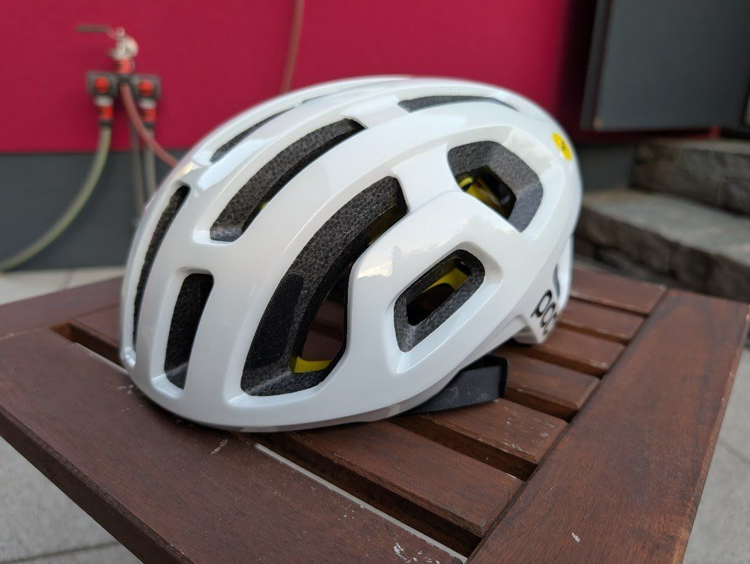 Poc Caschi: POC Octal MIPS helm Gr M - top - – Usato da Therwil venduto da bensotto 1
