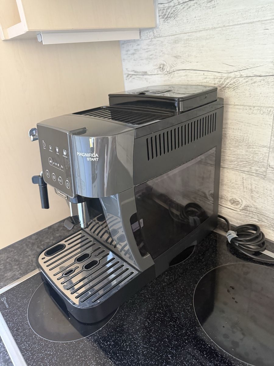 De'Longhi Macchine per caffè & Macchine per espresso: Kaffeemaschinen – Usato da Rothenburg venduto da Oleee