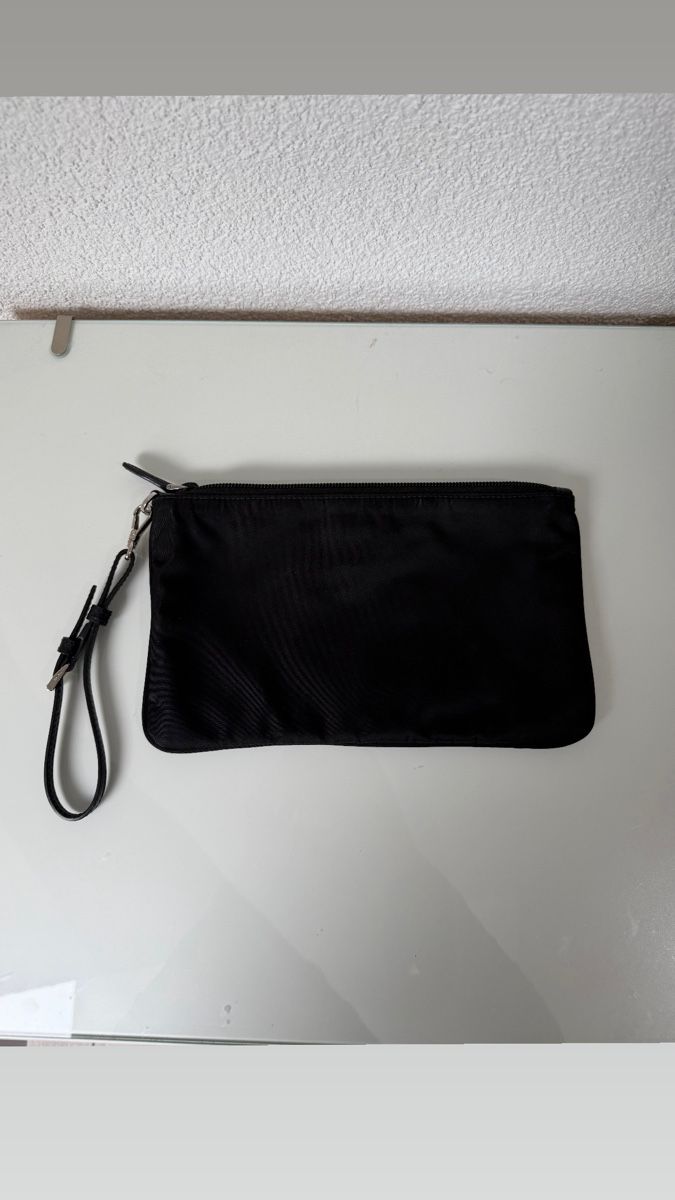 Prada Borse da donna: Prada Clutch – Nuovo e nell'imballaggio originale da Dietikon venduto da eli_cy5t 1