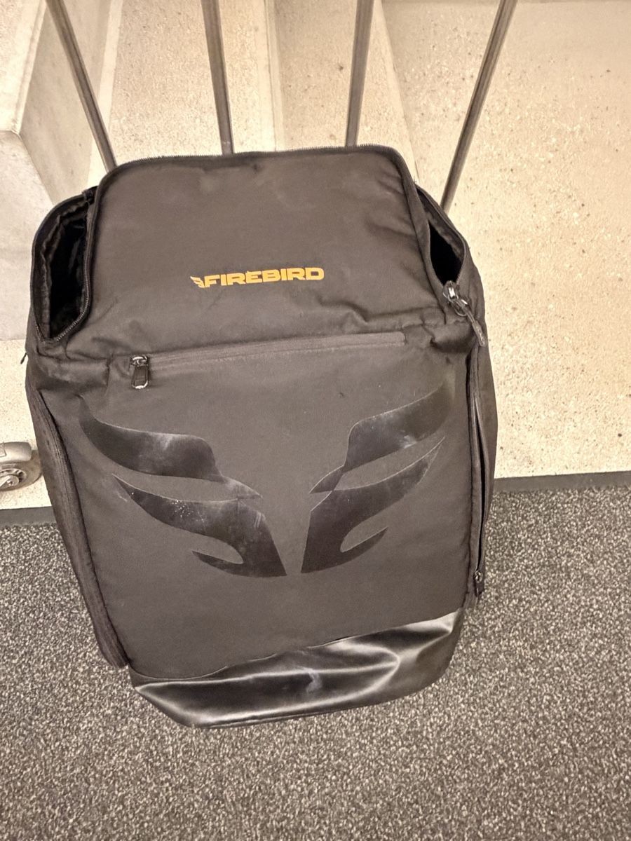 Rucksäcke: Firebird Tecnica Backpack Black Good Condition – Defekt aus Männedorf von iza04