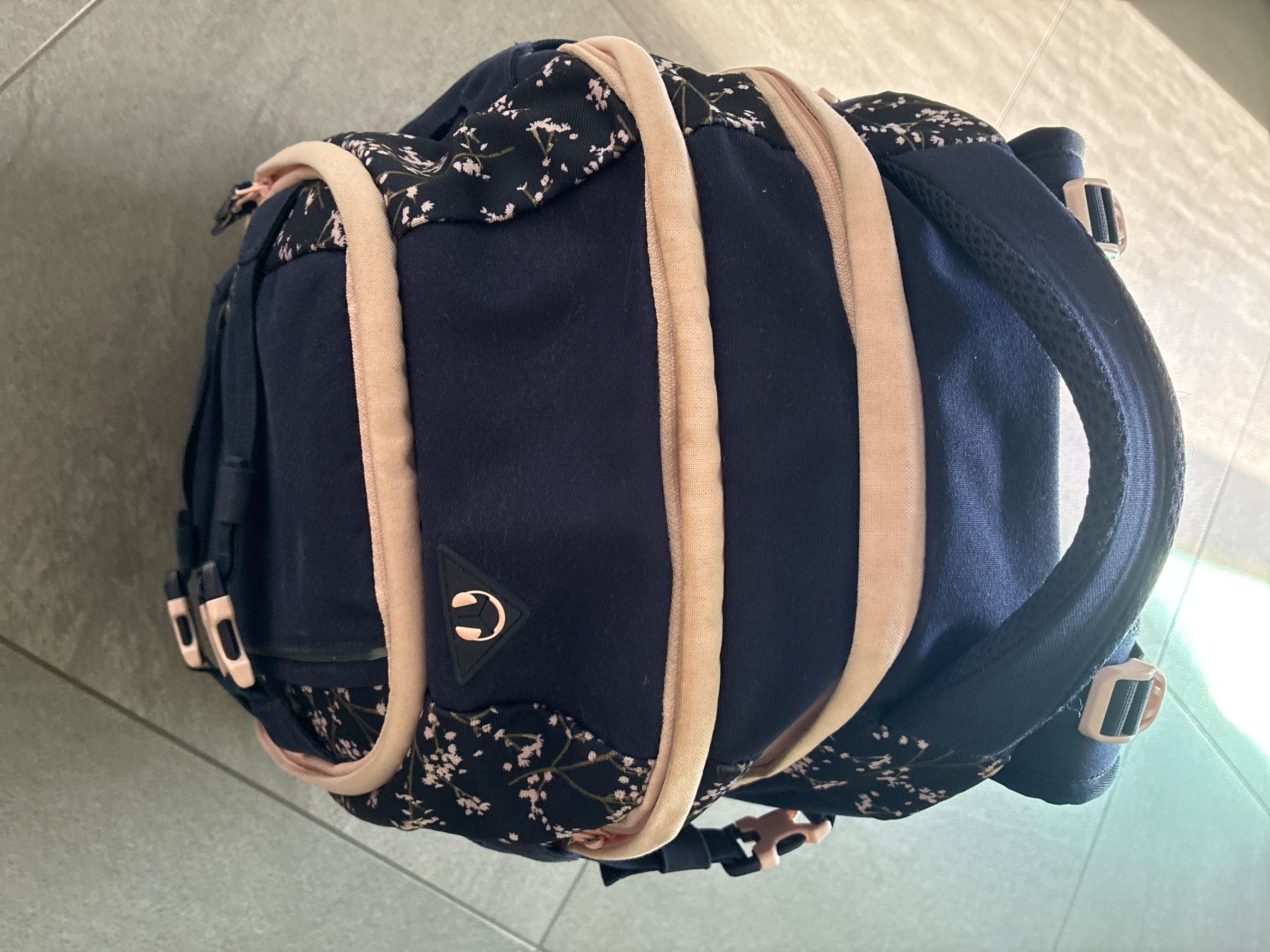Borse & Zaini: Satch Schulrucksack – blau mit rosa Blumenmuster – Usato da Lostorf venduto da lac_g2ry 3