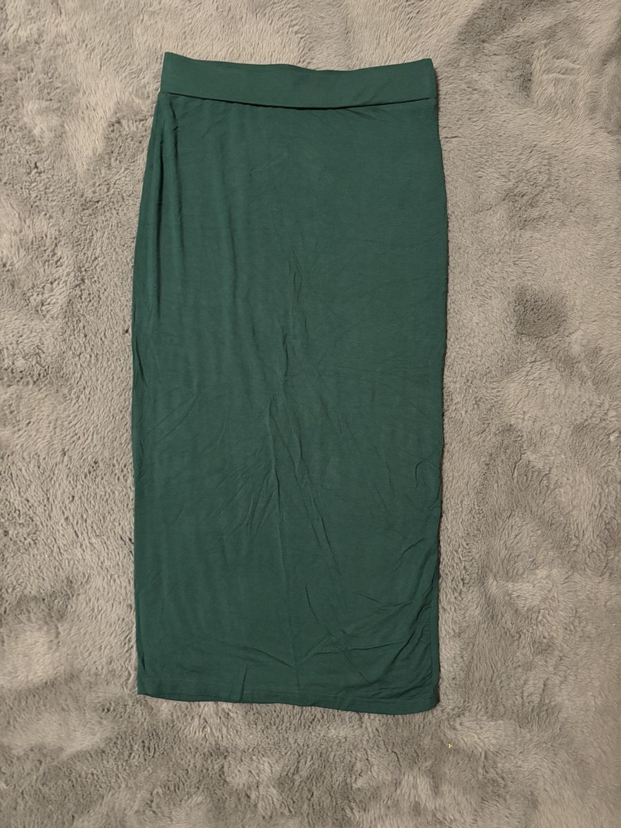 Gonne: Green Skirt, Size M – Usato da Wichtrach venduto da Re_Fit