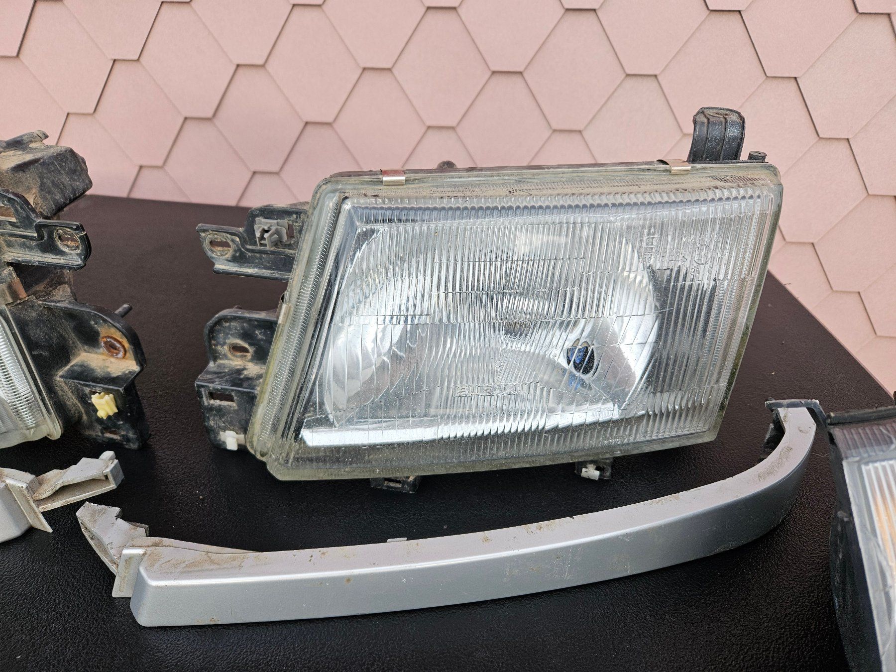 Fari: Subaru Forester Jg. 97 Scheinwerfer Set – Usato da Oberiberg venduto da Cretier 3