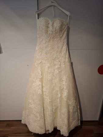 Brautkleid
