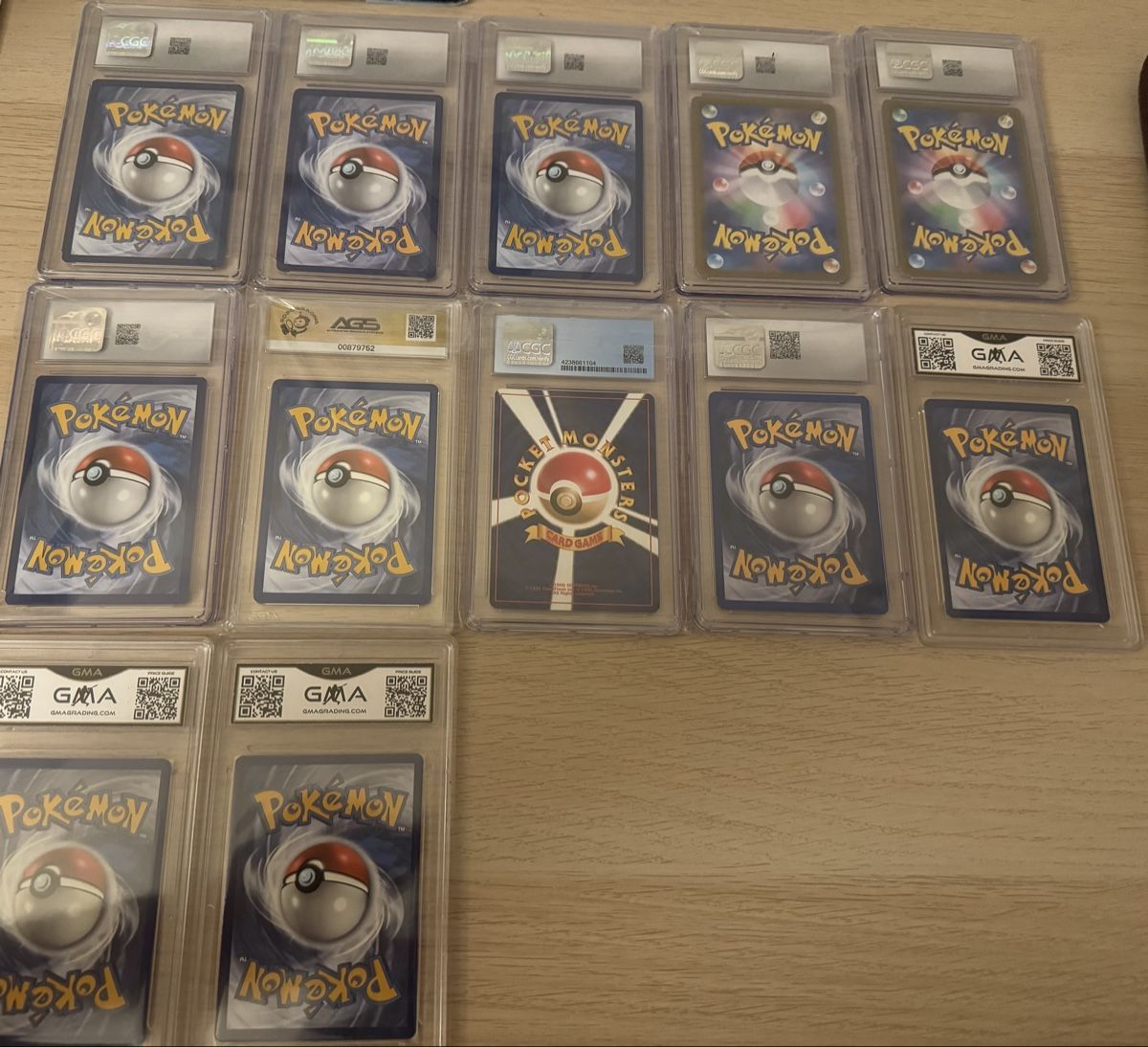Pokémon Carte collezionabili: Pokemon cgc slabs  – Usato da Ostermundigen venduto da Devrim_1994 1