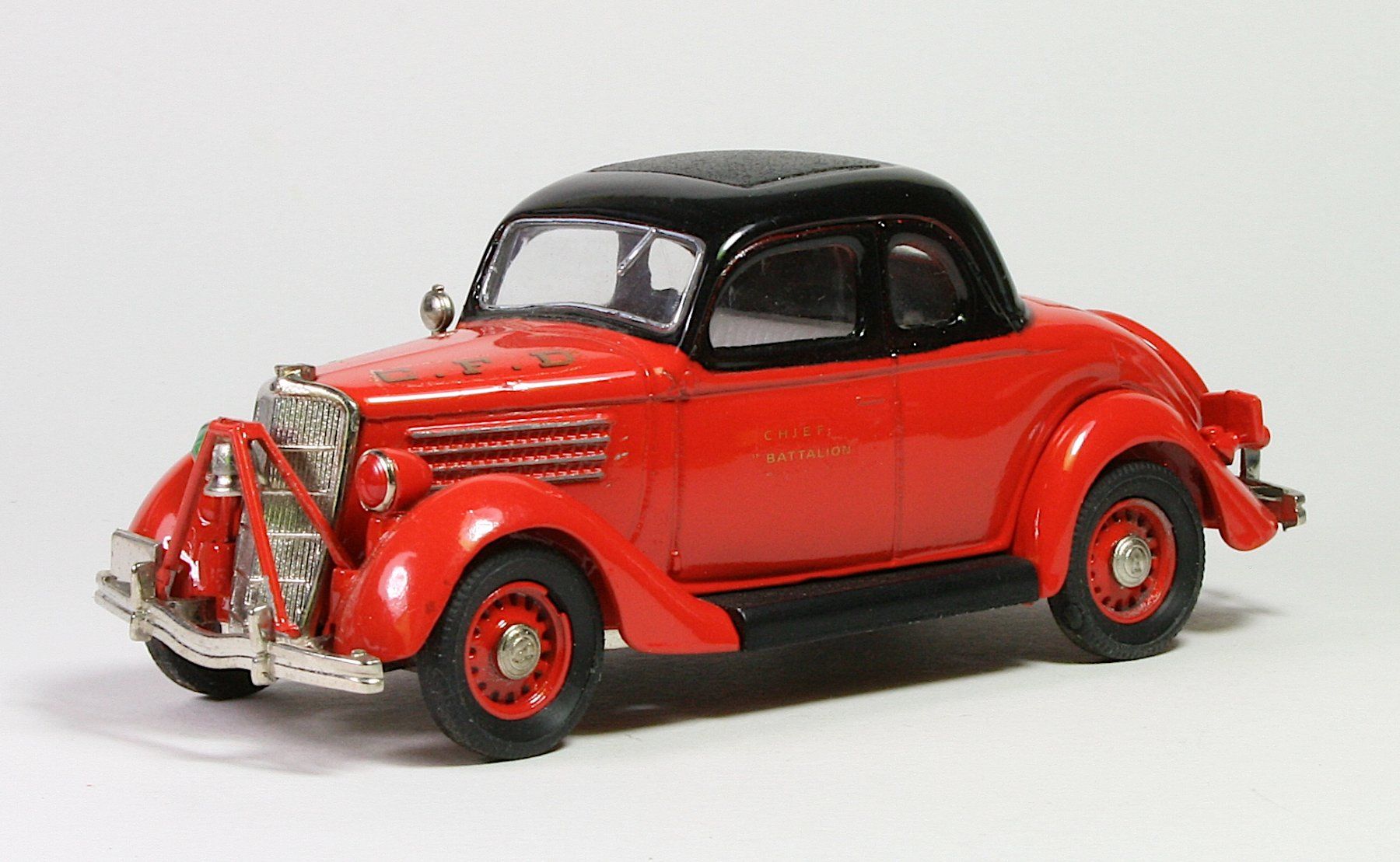 Ford Modellini d'auto: Rextoys 1935 Ford 2-door Fire Brigade – Nuovo (secondo la descrizione) da Elsau venduto da Peekay8
