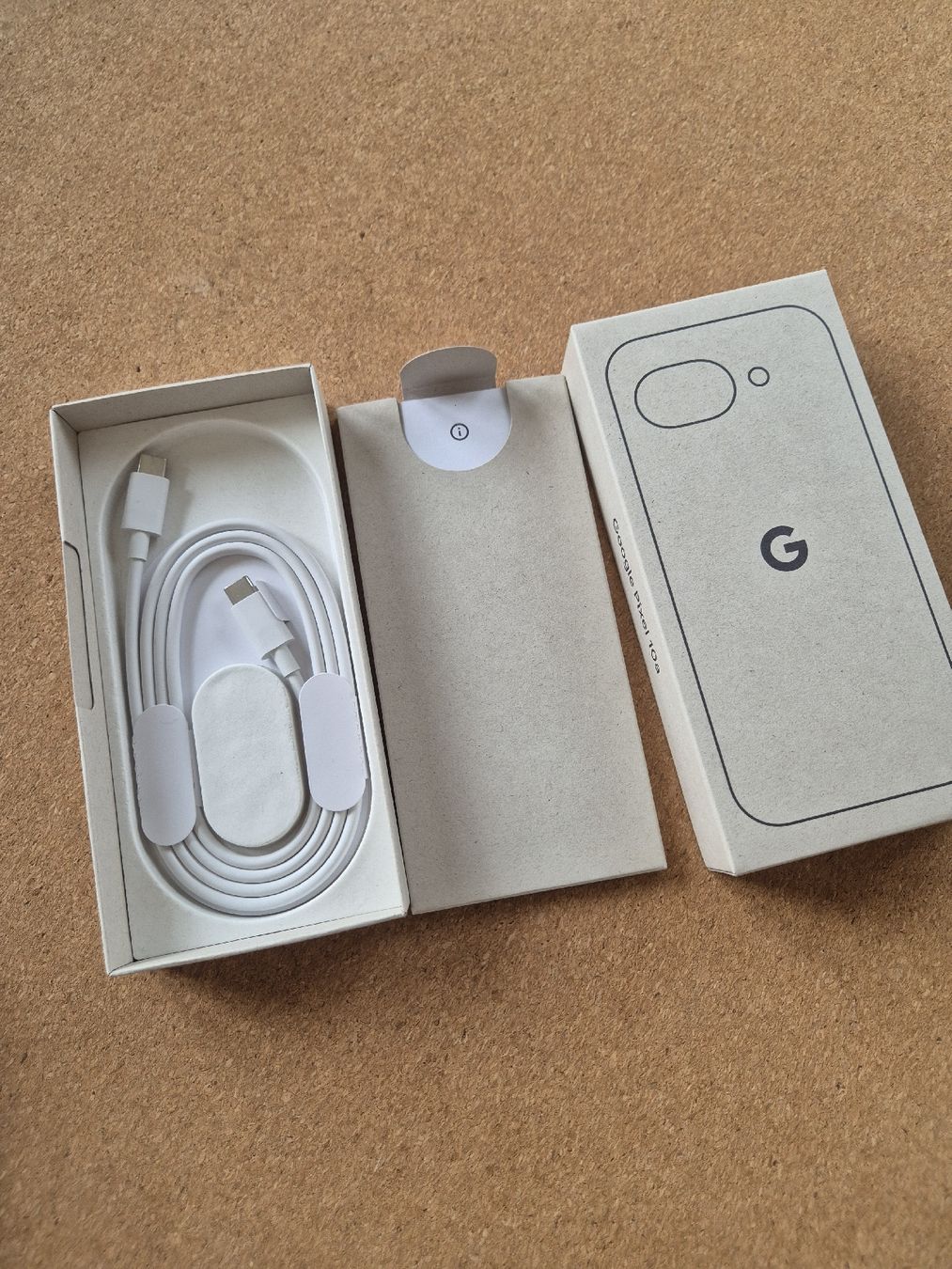 Google Telefoni cellulari / Smartphones: Google Pixel 10a - 128GB - Noir Obsidian – Nuovo e nell'imballaggio originale da Carrouge VD venduto da HT23 3