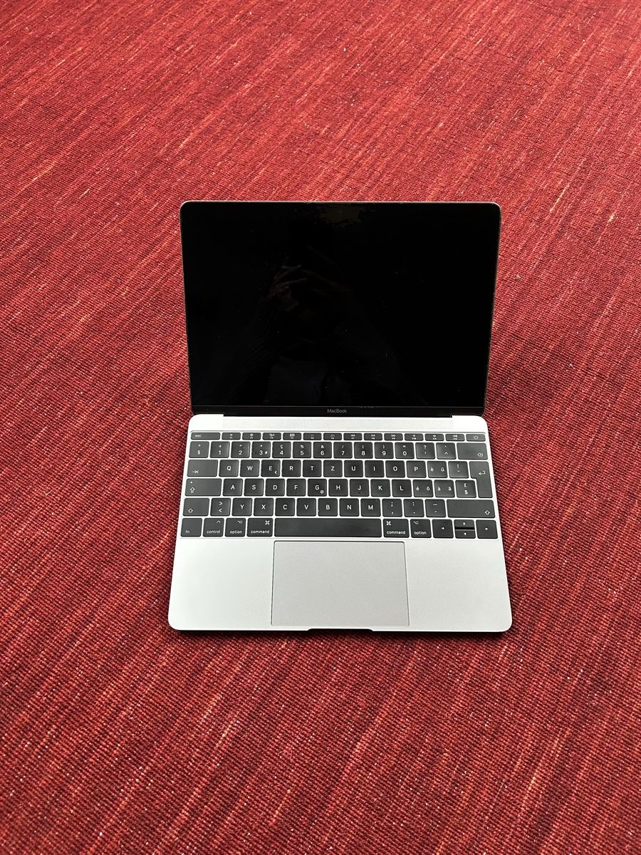 Apple Notebook: Apple MacBook 12 Retina 2017 – Usato da Basel venduto da noe_mjl7