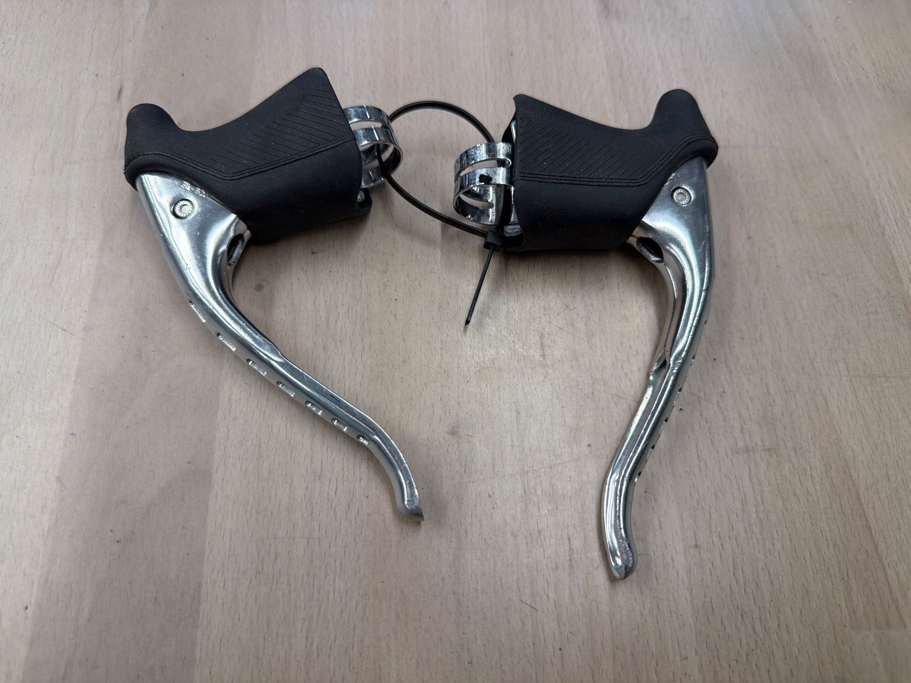 Shimano Pièces détachées: Shimano 600 Bremshebel – D'occasion à Basel par BICICLETTISTA