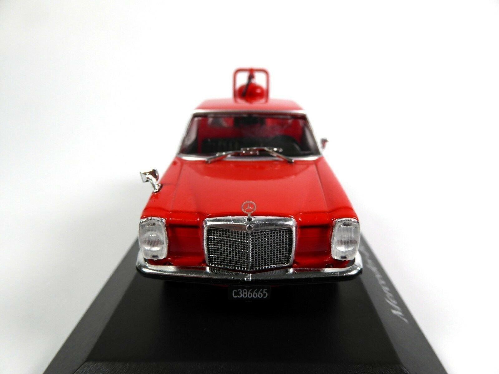 Mercedes-Benz Modellautos: Mercedes-Benz 220D Pick Up 1972 "Tecin rot" Argentinia  1:43 – Neu und originalverpackt aus Gerlafingen von espero88 5