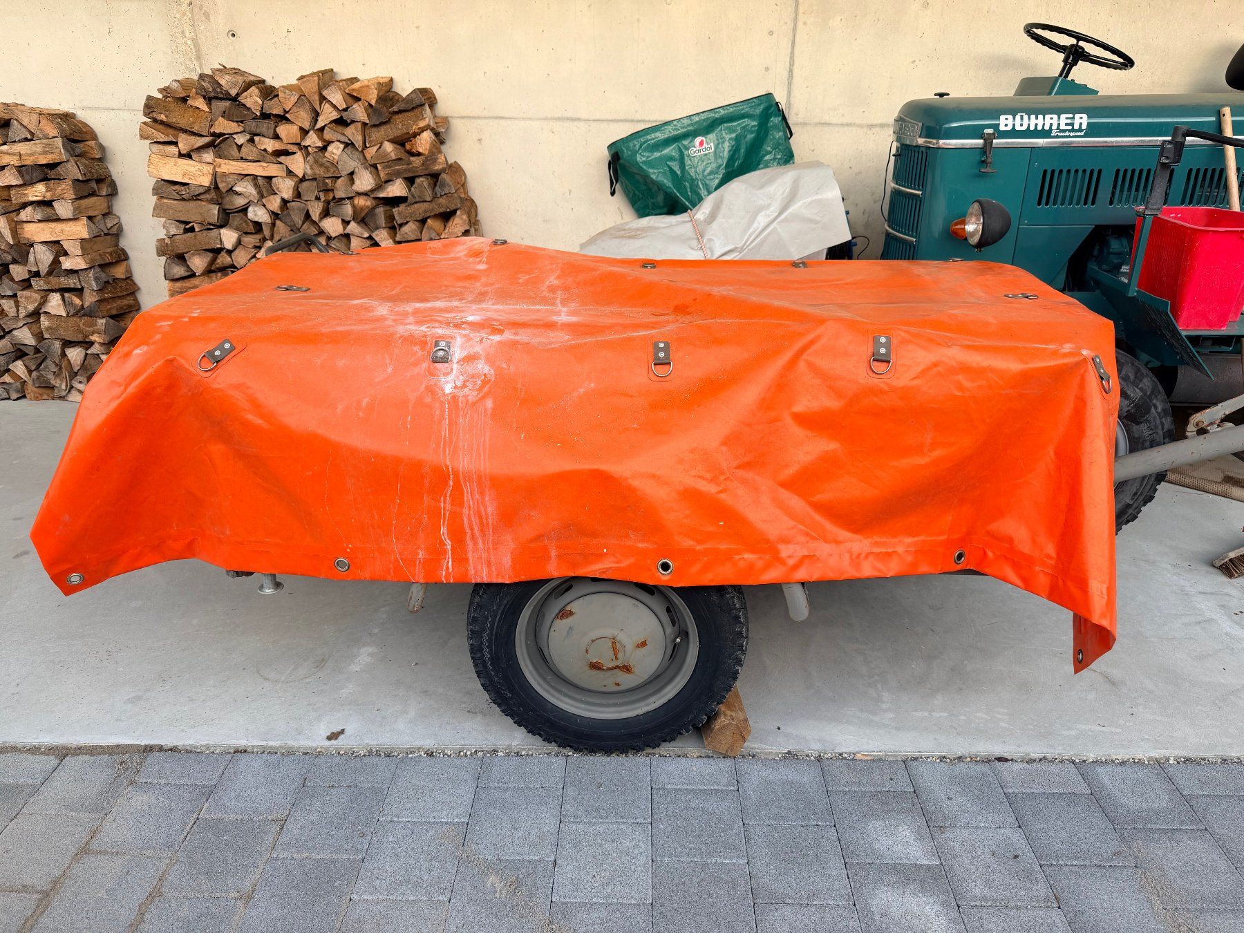 Bzs Remorques: Zivilschutz Anhänger / Materialanhänger mit Blache – D'occasion à Büron par 009001 7