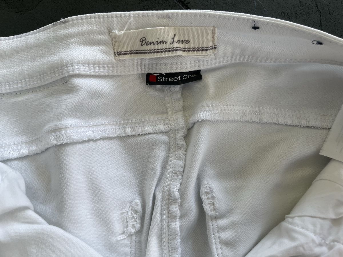 Pantaloni: Hose Street One – Usato da Eschen venduto da regino 2