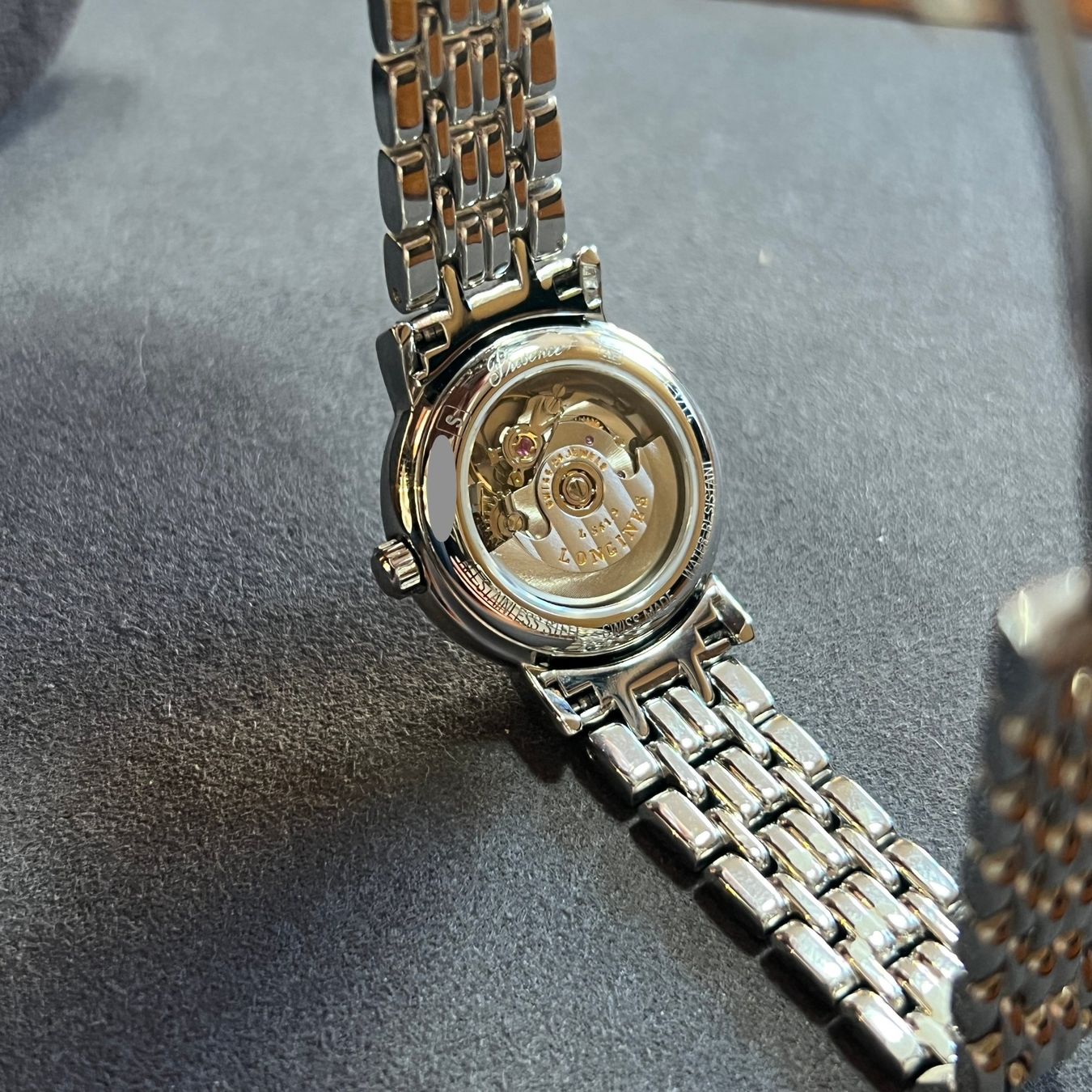 Longines Orologi: Longines Presence Automatic Date L4.321.4 – Usato da Carouge GE venduto da Watchaser 4