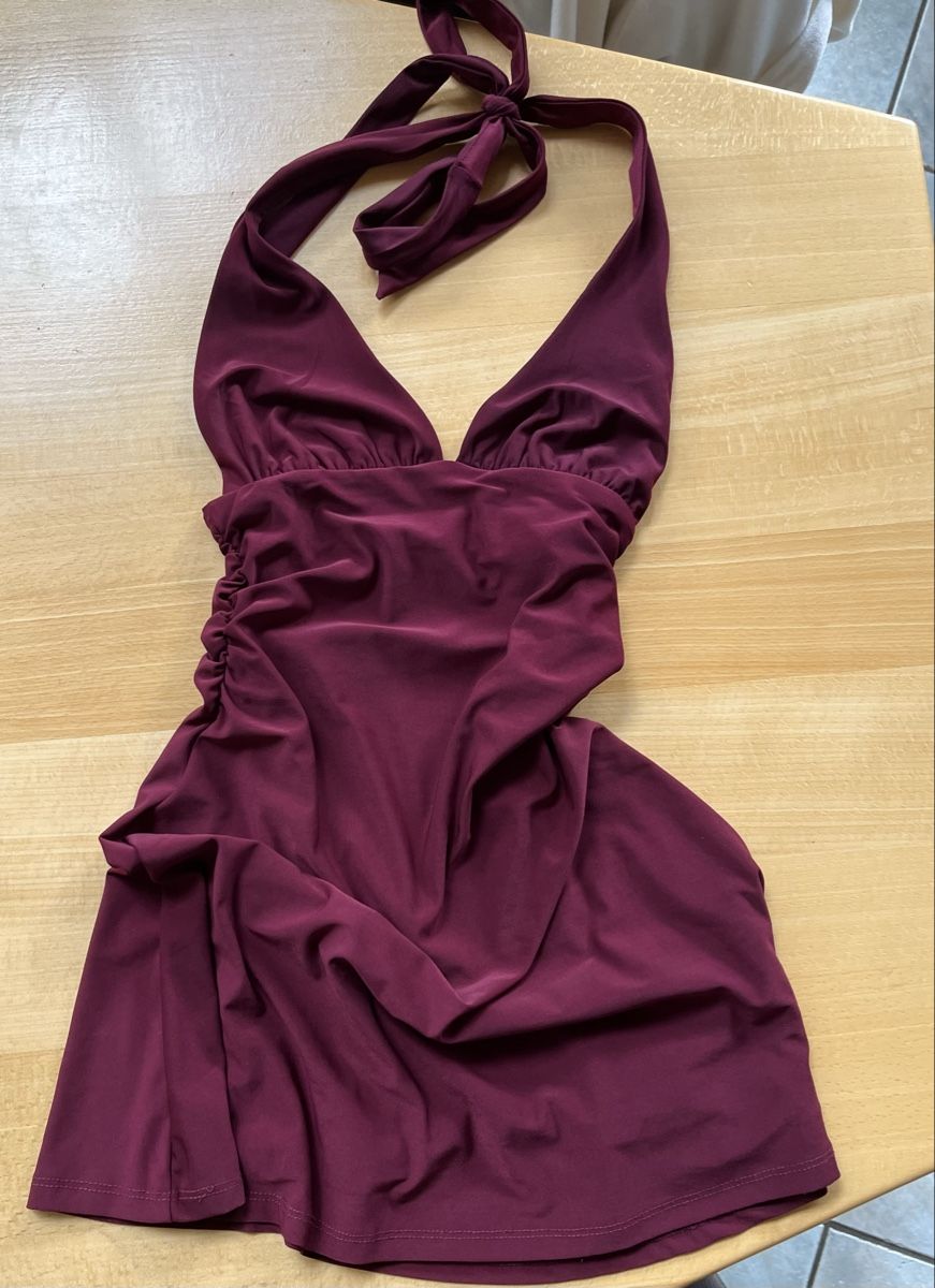 Bershka Vestiti: Robe Bershka  – Nuovo (secondo la descrizione) da Muraz-Collombey venduto da Cabre01