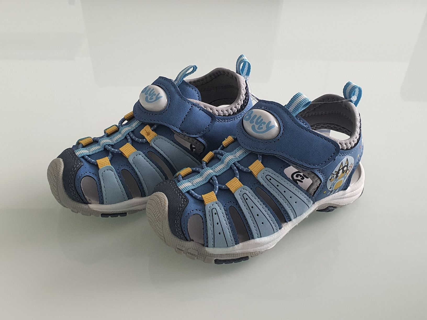 Scarpe per ragazzi: Gr. 25 - Bluey Kindersandalen, Neu – Nuovo e nell'imballaggio originale da Nürensdorf venduto da sal_g2bz