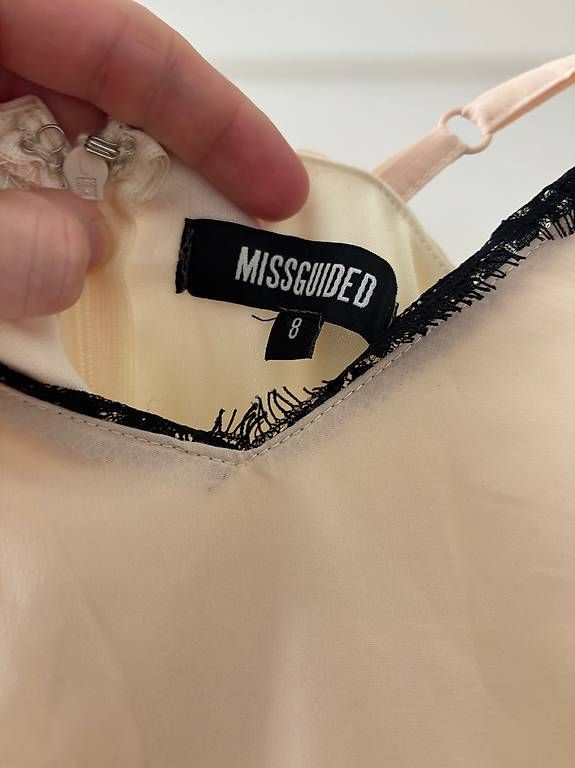 Vestiti: schönes Kleid, Gr. S – Usato da Oftringen venduto da violetta9 1