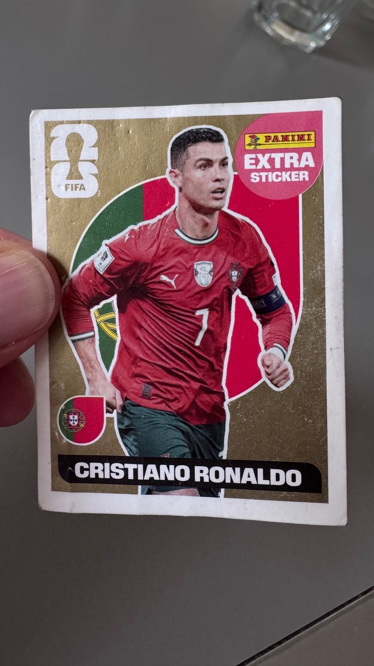 Panini Carte collezionabili: Christiano Ronaldo extra Sticker gold – Usato da Nussbaumen AG venduto da Daniela_82 2