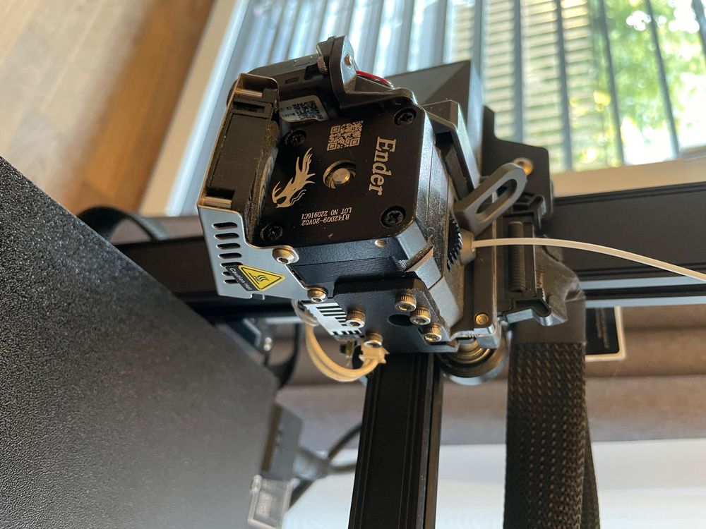 Creality Imprimante 3D: Top Zustand: Ender 3 Plus+alle Accessories und Testfilament – Neuf (Voir description) à Bottighofen par mur_hqp9 2