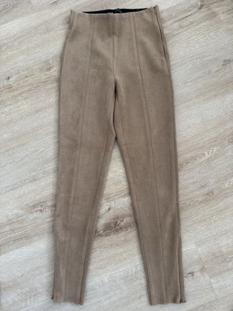Zara Hose Wildlederimitat Beige, Grösse XS, Top Zustand!