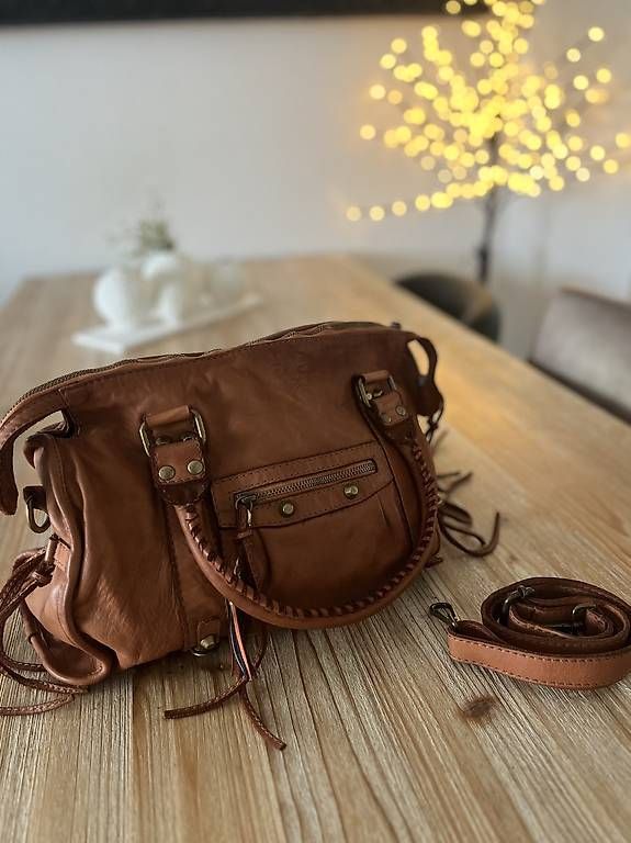 Taschen für Damen: Handtasche  – Gebraucht aus Würenlos von YaLu99