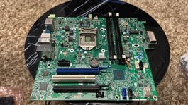 Dell OEM Mainboard (LGA1151, DDR4)  Top Zustand