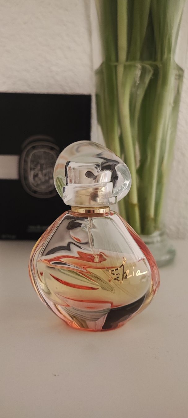 Sisley Profumi & Eau de Toilette: Sisley Izia 30 ml – Usato da Rickenbach-Sulz venduto da Krisztike