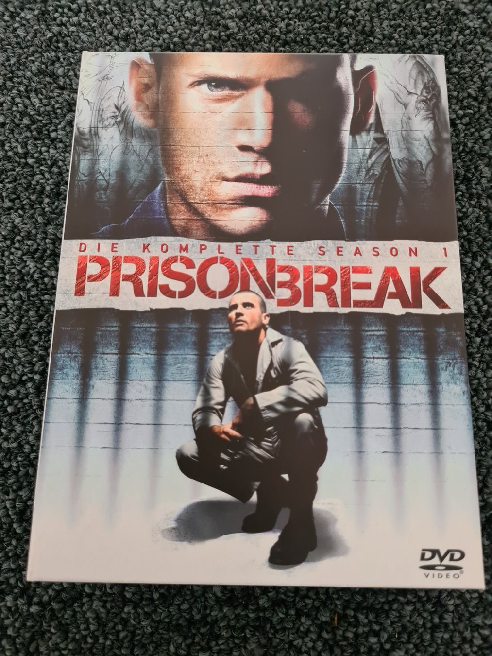 Tutti i DVDs: PRISON BREAK STAFFEL 1 – Usato da Ruswil venduto da jan_bxl5