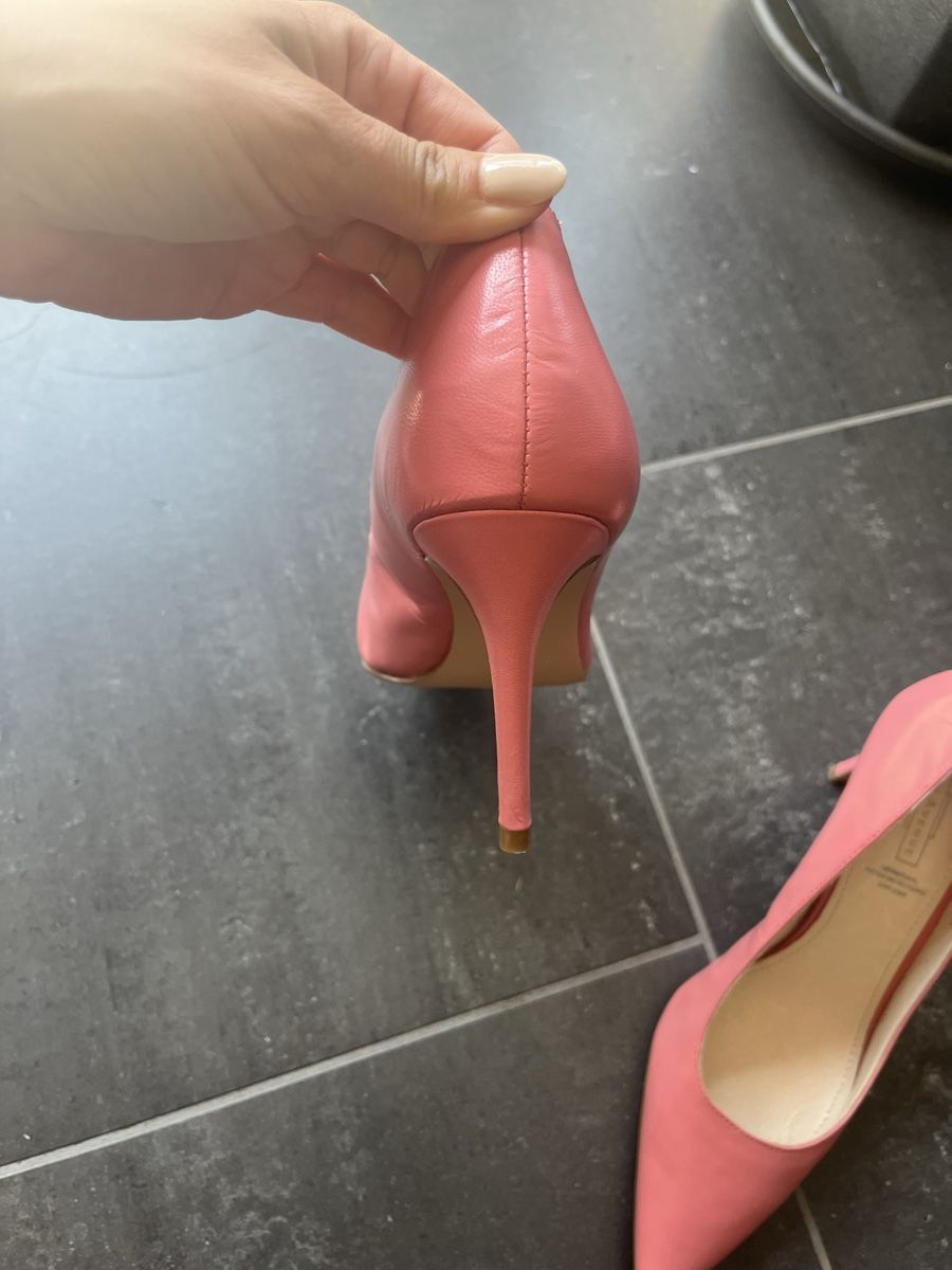 Scarpe da donna: Rosa Pumps 39 – Nuovo (secondo la descrizione) da Schaffhausen venduto da juf_98r9 3