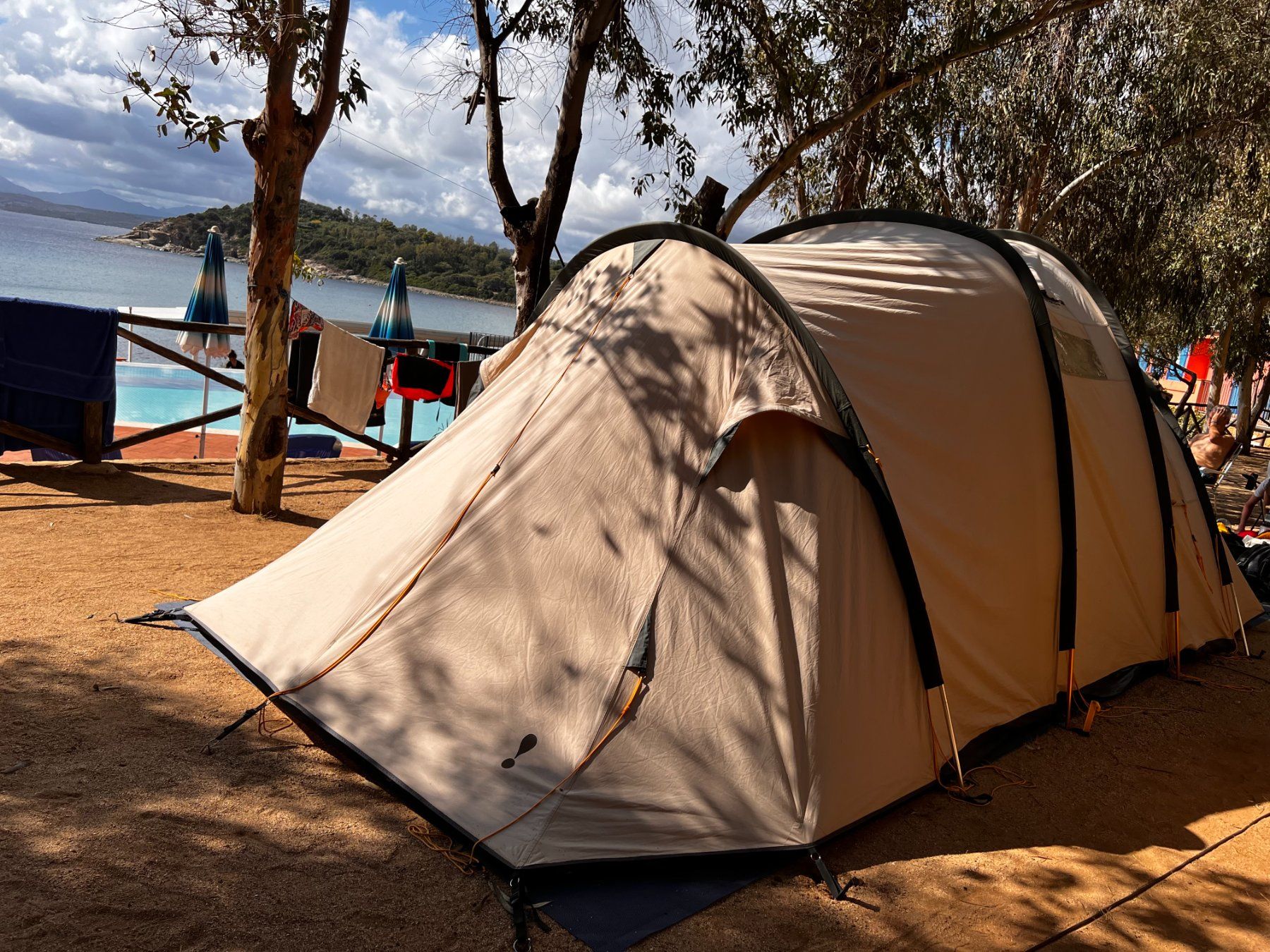 snugpak tents Bunker 3 Person Tent and Tactical Shelter, Waterproof, Olive : Snug Pak : Sports & Outdoors Reimo Mauritius M Sonnensegel Add Bracket Locks:Bracket Locks 3.0 for 3.0 Skycamp & 2.0 X-Cover At just 1.52kg (3.35lbs) BUDDY Easy