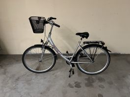 Kreidler Damenvelo Alu mit Korb gebraucht