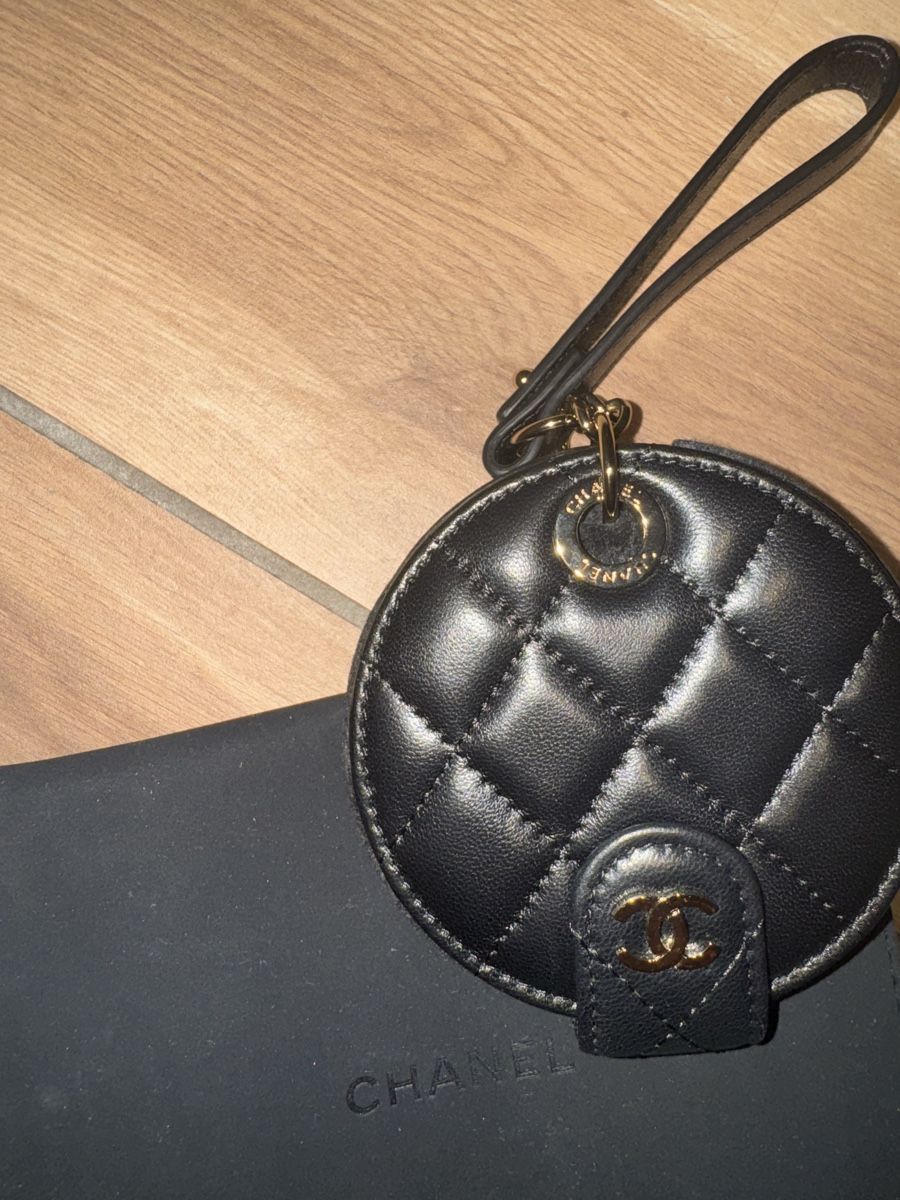 Chanel Borse: CHANEL Name Tag Key Ring Black – Nuovo (secondo la descrizione) da Zürich venduto da iva_c9dw 1