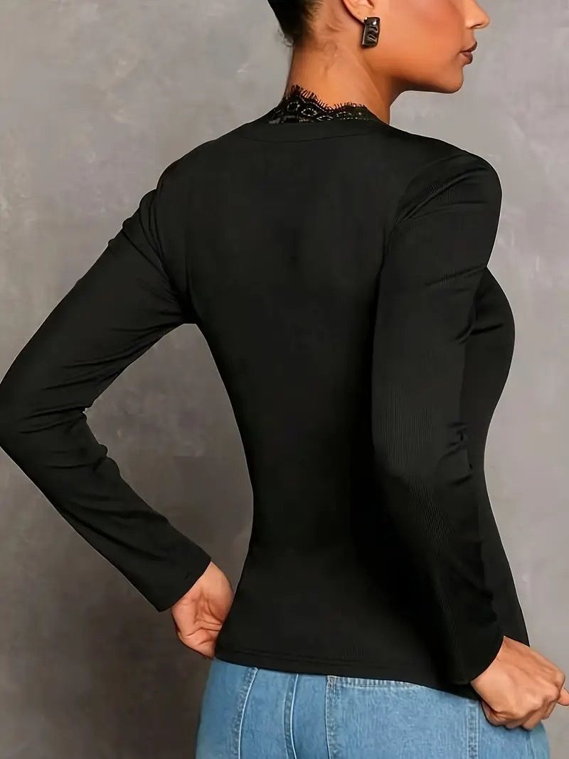 Blusen: Elegante Bluse mit langen Ärmeln und V-Ausschnitt – Neu (gemäss Beschreibung) aus Buchs-ZH von Birikina 2