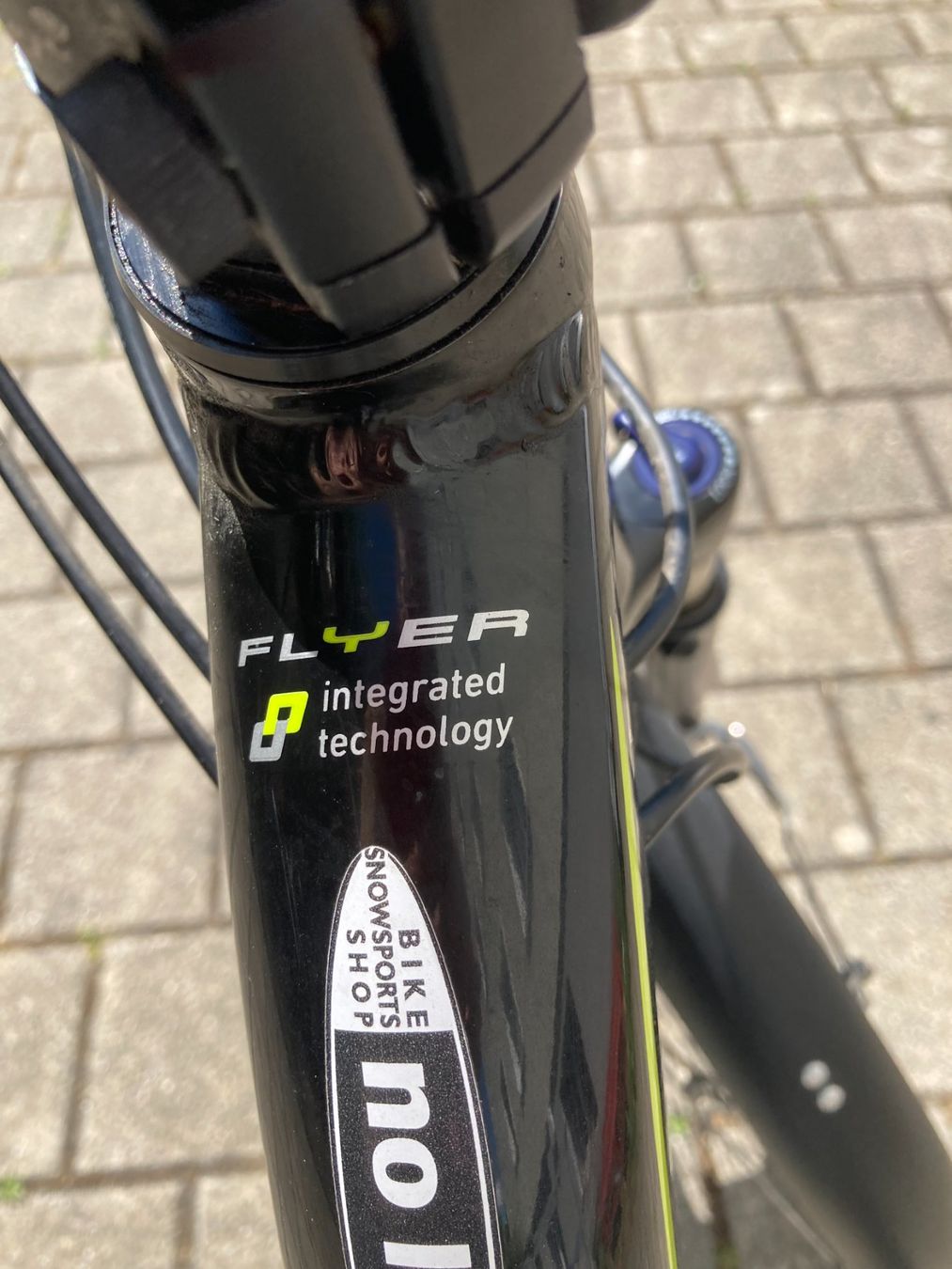 Flyer Biciclette: Flyer E-Bike mit integrierter Technologie, Rahmen 50cm – Usato da Schlieren venduto da carenin51 2