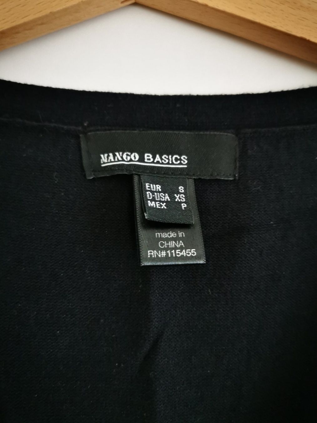 Mango Vestiti: Strickkleid Mango schwarz Grösse S gebraucht – Usato da Niedergösgen venduto da lil_s6k8 4