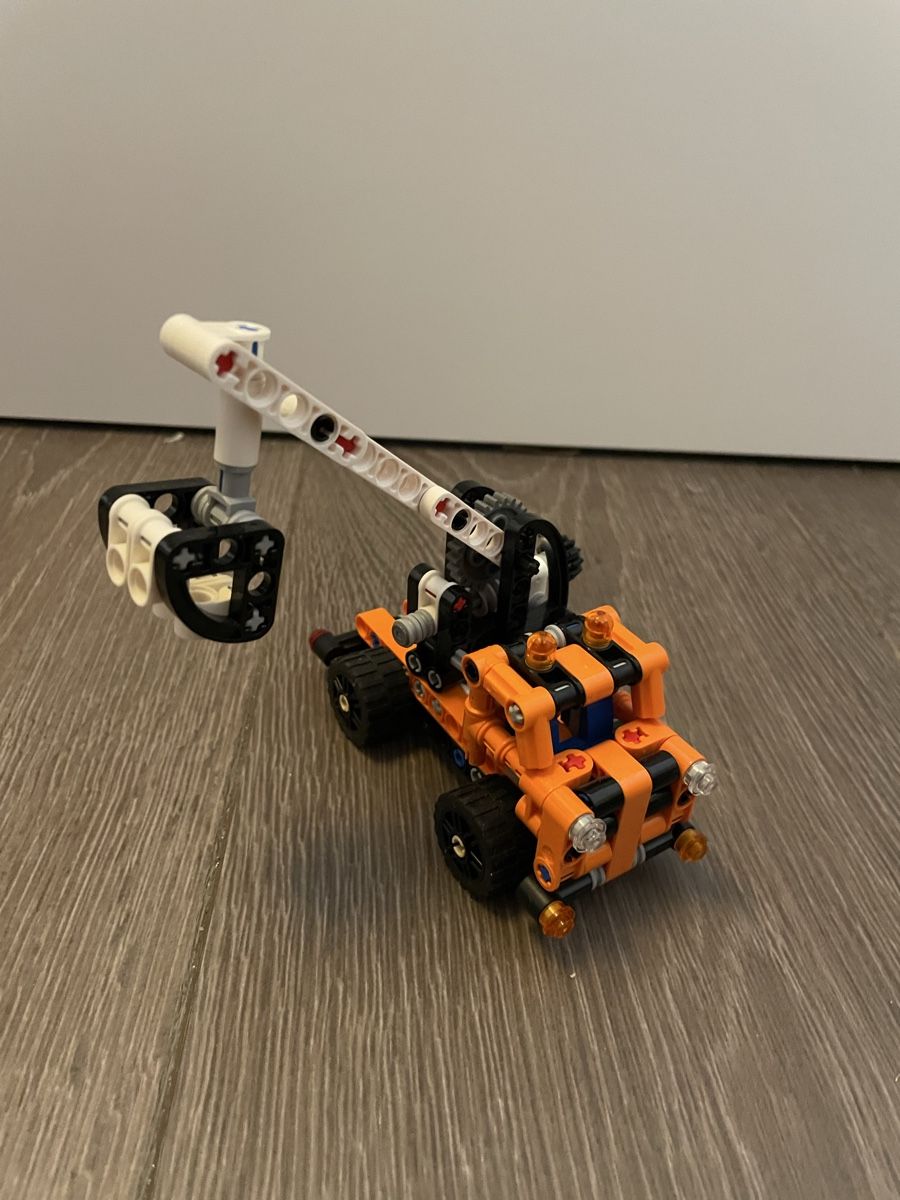 Lego Jouets: Lego camion – D'occasion à Yverdon-les-Bains par axe_2rkc