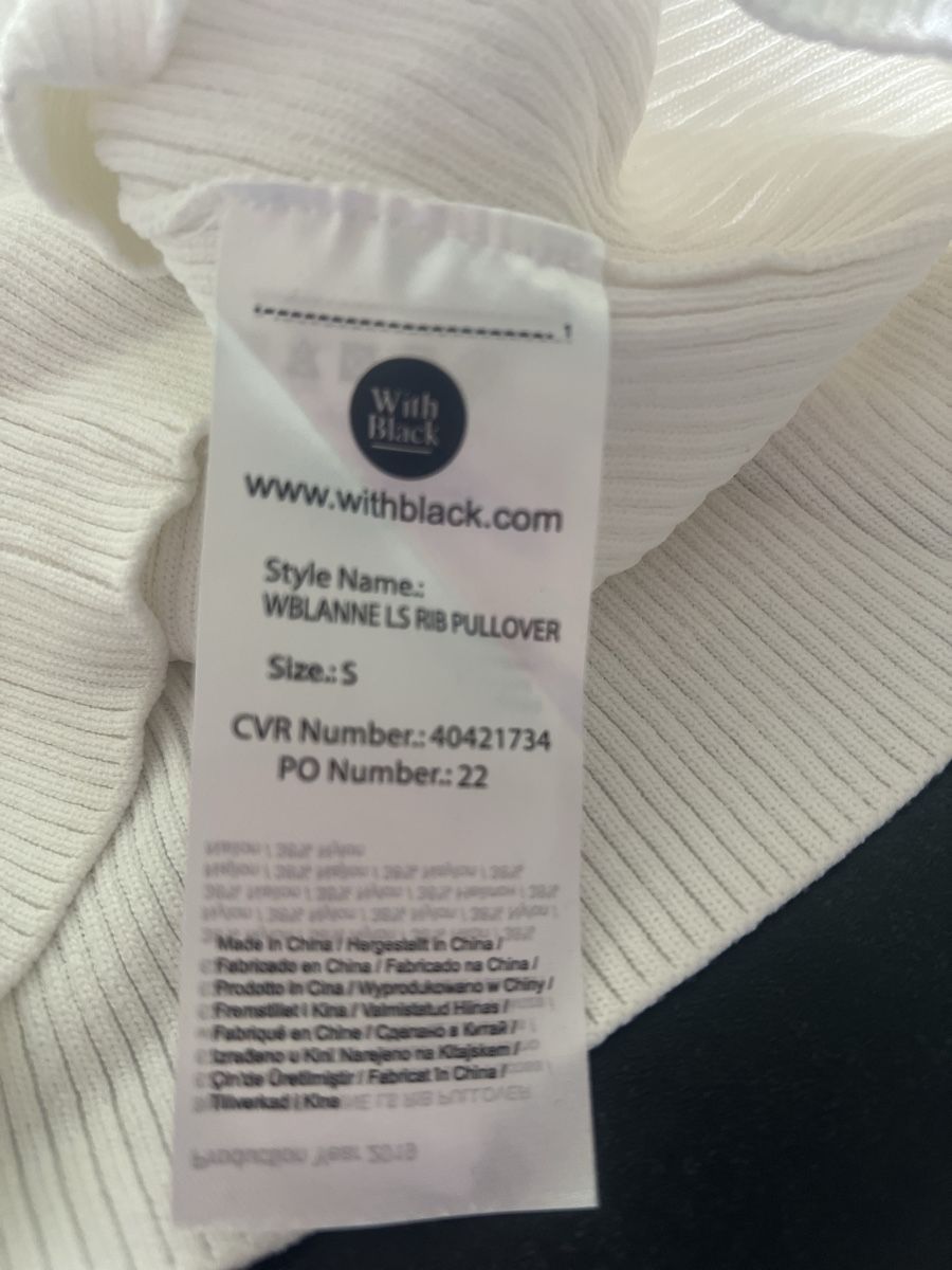 Pullover & Sweatshirts: With Black Rippstrick Pullover, Weiss, Gr. S – Neu (gemäss Beschreibung) aus Bilten von and_6hjn 3