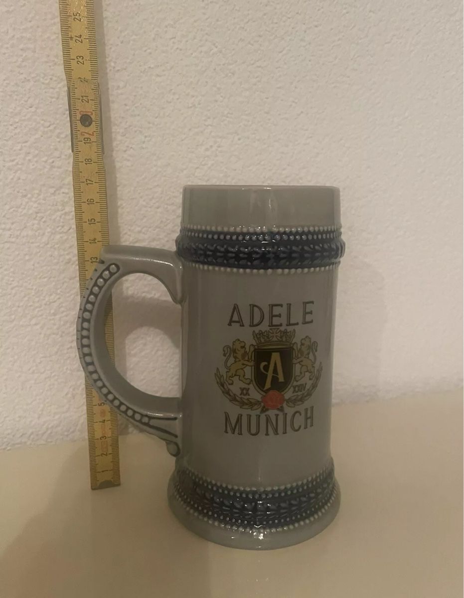 Bicchieri: Adele in Munich/München Bierkrug (limited) – Nuovo (secondo la descrizione) da Felben-Wellhausen venduto da silvaje
