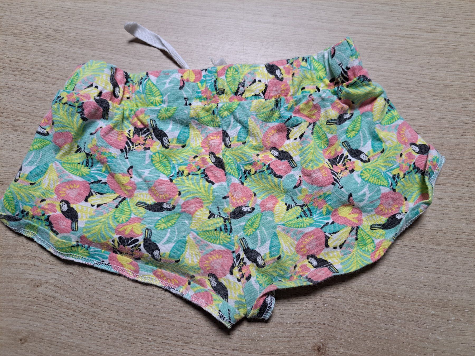 Pantaloni: Short enfant taille 86 – Usato da Marly venduto da Mumu1723 1