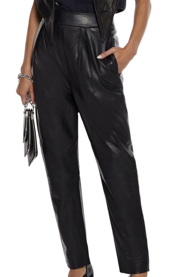Pantalons: Black lambskin tapered trousers  – Neuf (Voir description) à Bassins par claaretje