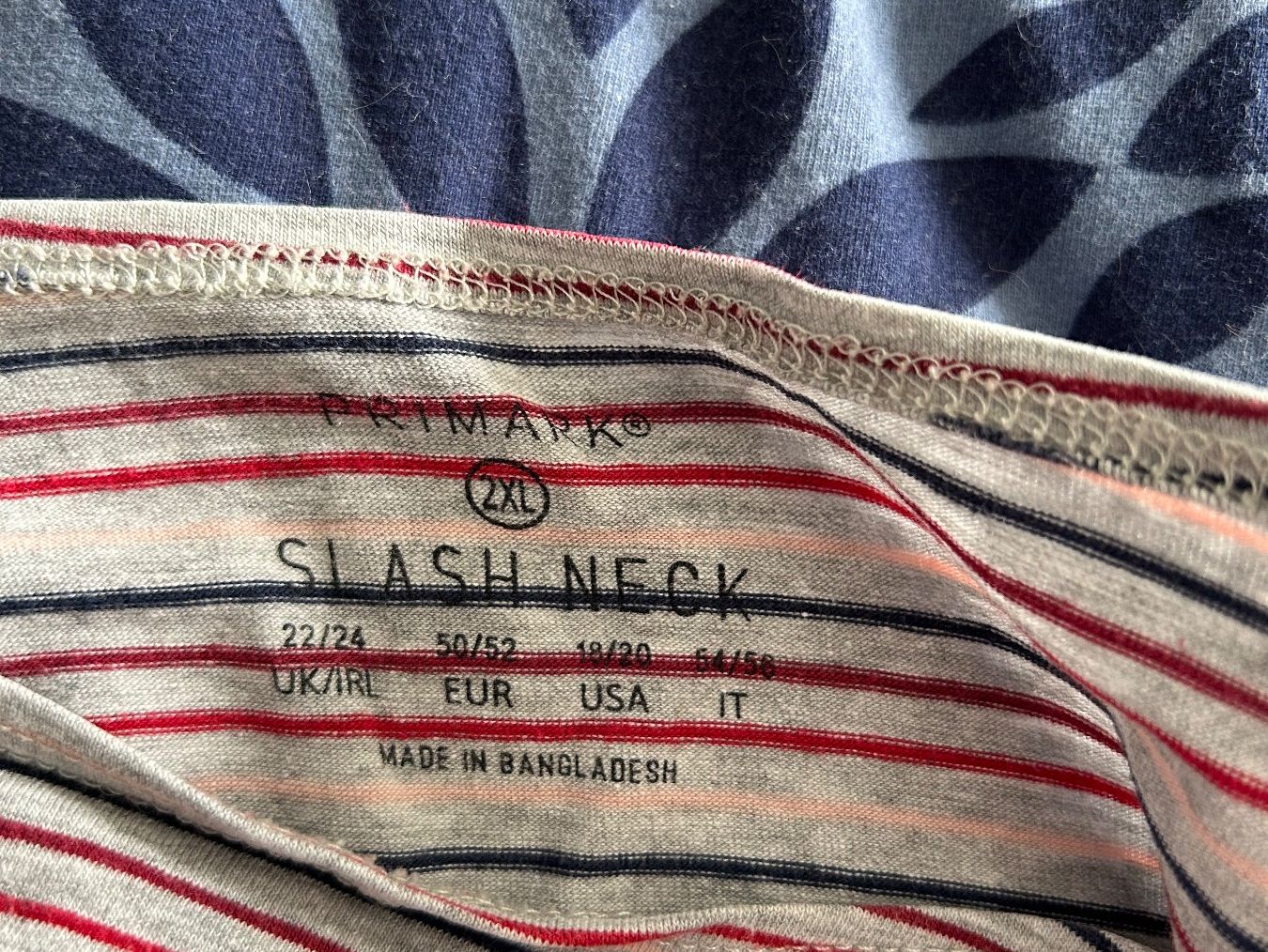 Maglioni & Felpe: Damen Shirt Gr. xxl – Usato da Obergösgen venduto da Andre118 1