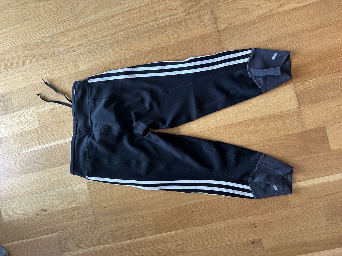 Adidas Strümpfe & Strumpfhosen: Collant 3/4 Adidas noir bandes blanches taille S – Neu (gemäss Beschreibung) aus Bulle von Miriammf_6 1