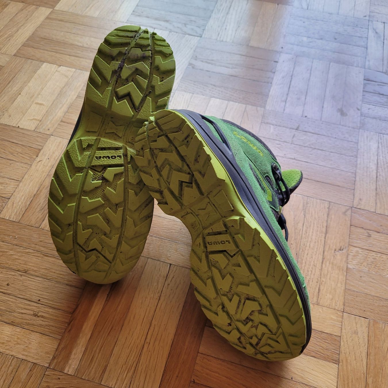 Lowa Chaussures garçon: Wanderschuhe Lowa – D'occasion à Thalwil par Chur04 2