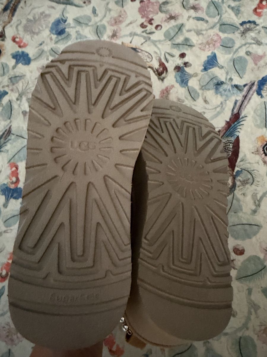 Ugg Scarpe da donna: NEU UGG Plateau Stiefeletten 39 – Nuovo (secondo la descrizione) da Unterengstringen venduto da Blingbling537 2