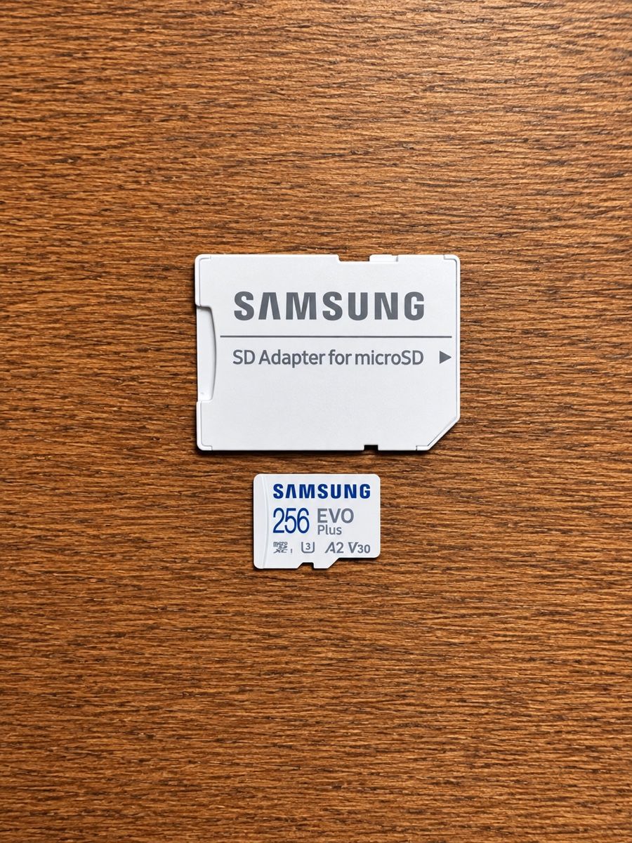 Samsung Speicherkarten: Samsung EVO Plus microSD 256GB + SD Adapter – Gebraucht aus Zürich von yun_9f7d