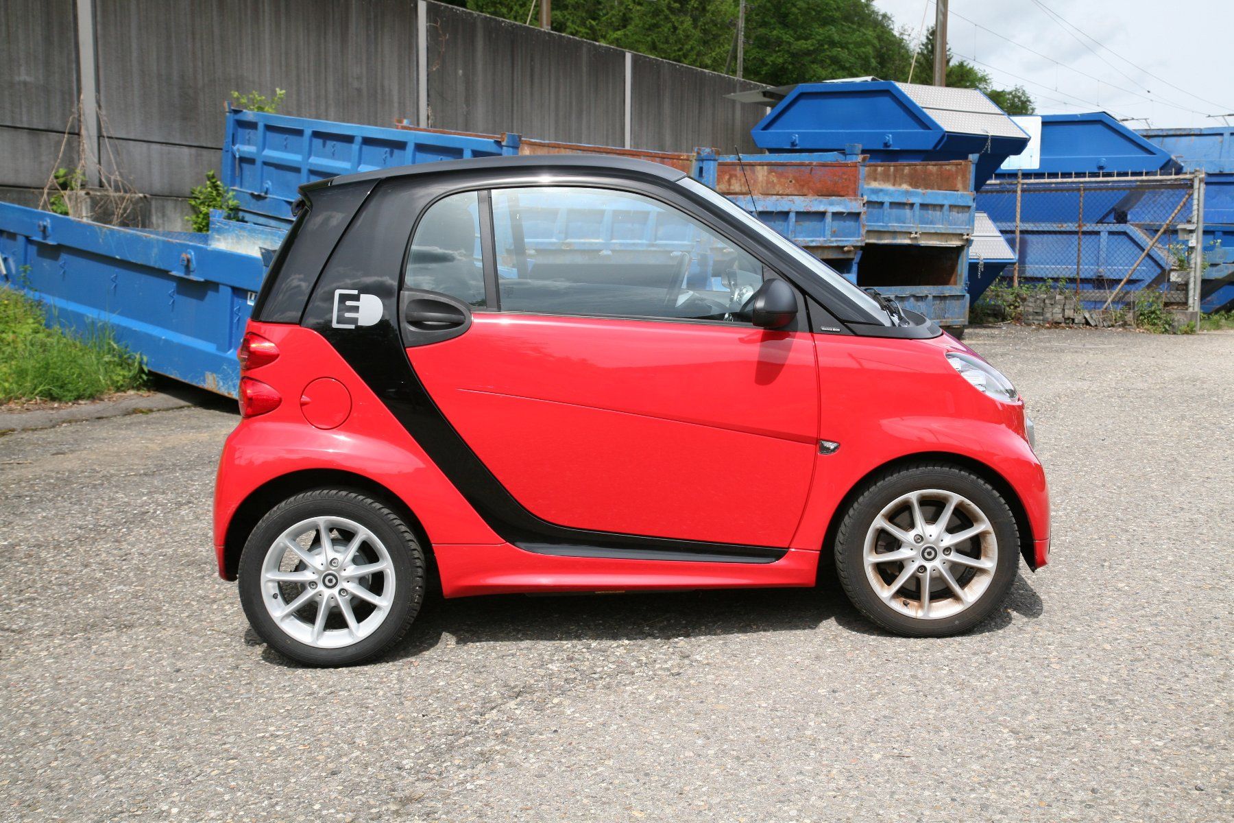 Smart Automobili: Smart Fortwo electric drive - wenig km – Usato da Magden venduto da CERS 4