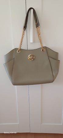Elegante Michael Kors Tasche - Olivegrün mit Goldkette