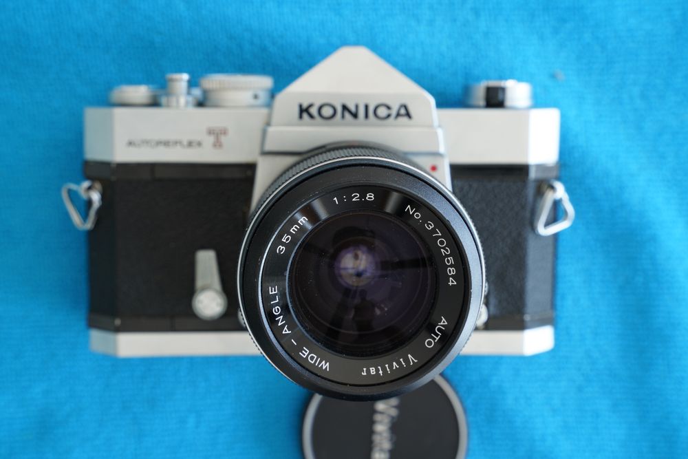 Konica Appareil photo: Konica Autoreflex T - Vivitar 35mm f:2.8 – Défectueux à Dagmersellen par sim_zqh8 1