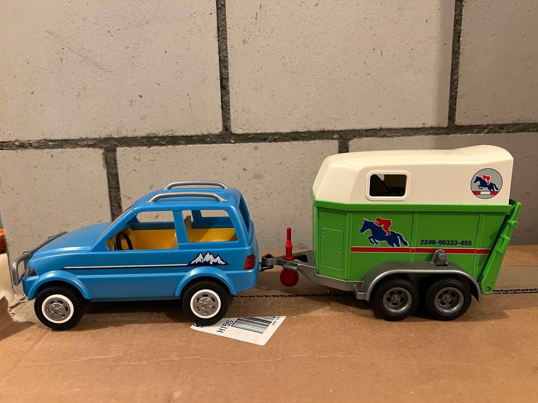Playmobil Spielzeuge: Playmobil Auto mit Pferdeanhänger – Gebraucht aus Othmarsingen von svetze